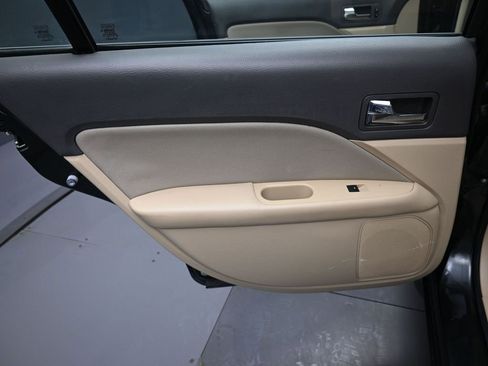 Used 2010 Ford Fusion SE image 29