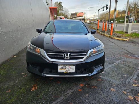 Used 2014 Honda Accord LX image 3