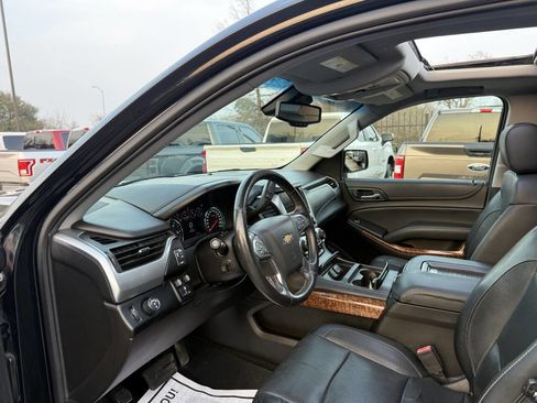 Used 2017 Chevrolet Tahoe Premier RWD image 6