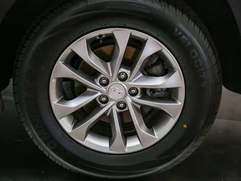 Used 2020 Hyundai Santa Fe SEL AWD/4WD image 11