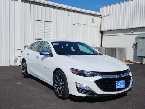 Used 2024 Chevrolet Malibu RS FWD image 7