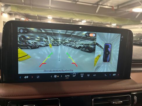 Used 2026 Lincoln Aviator Reserve w/ Illumination Package image 17