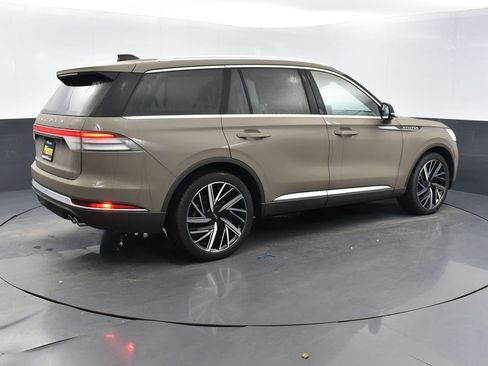 New 2025 Lincoln Aviator Reserve w/ Equipment Group 201A image 4