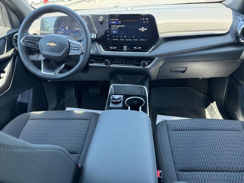 New 2026 Chevrolet Equinox LT w/ Safety and Technology Package AWD/4WD image 7