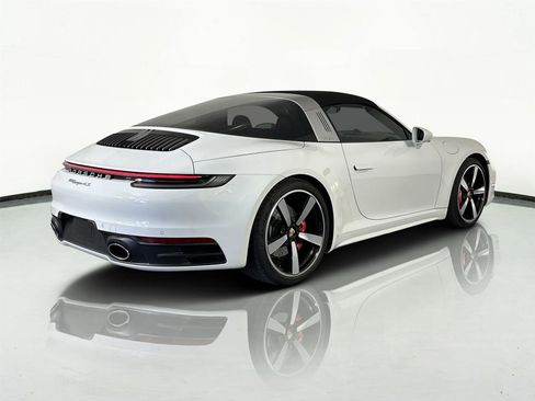Used 2023 Porsche 911 Targa 4S image 8