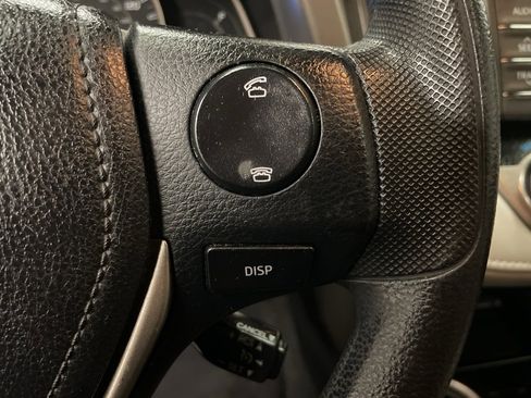 Used 2013 Toyota RAV4 XLE image 20