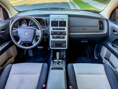 Used 2009 Dodge Journey SXT w/ Flexible Seating Group image 6