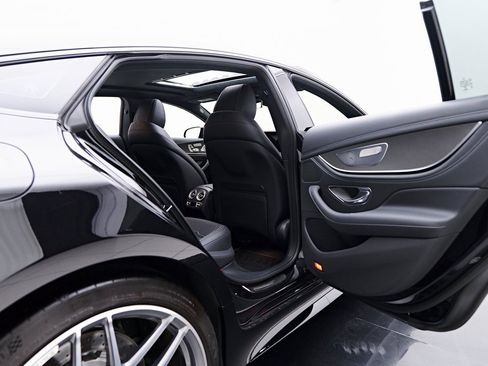 Used 2023 Mercedes-Benz AMG GT 63 image 41