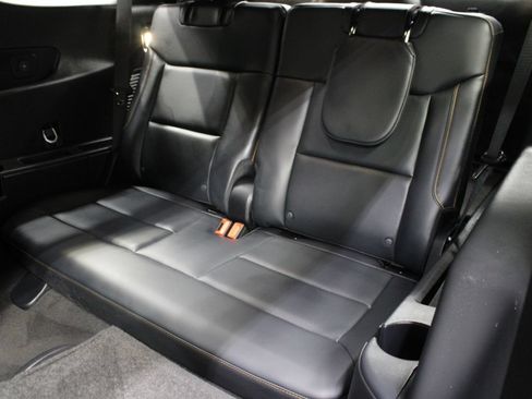 Used 2026 Ford Explorer Tremor w/ Tremor Convenience Package AWD/4WD image 19