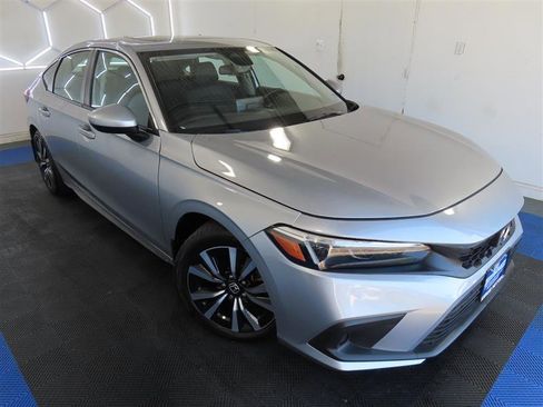 Used 2024 Honda Civic EX-L image 5