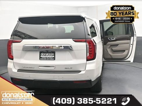 Used 2024 GMC Yukon XL SLT w/ SLT Luxury Package image 26