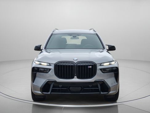 Used 2025 BMW X7 M60i AWD/4WD image 6