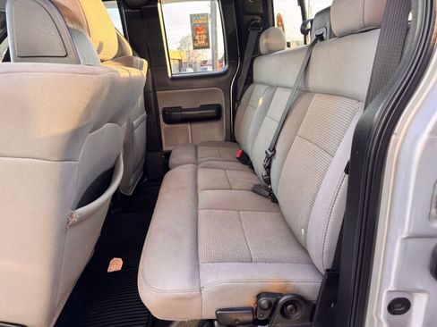 Used 2004 Ford F150 XLT image 11