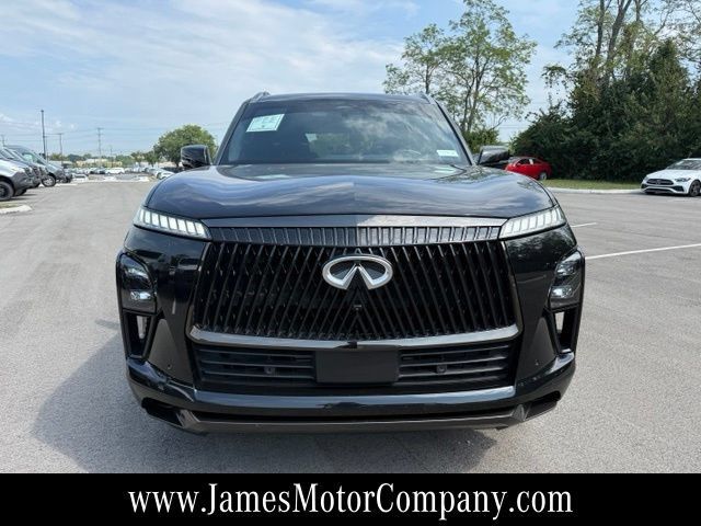 Used 2025 INFINITI QX80 Autograph AWD/4WD image 3