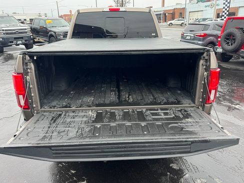 Used 2020 Ford F150 Lariat w/ Equipment Group 502A Luxury image 5