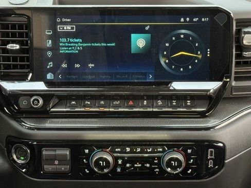 Used 2026 Chevrolet Silverado 1500 ZR2 image 17