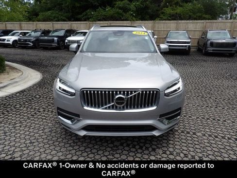 Certified 2024 Volvo XC90 T8 Ultimate AWD/4WD image 3