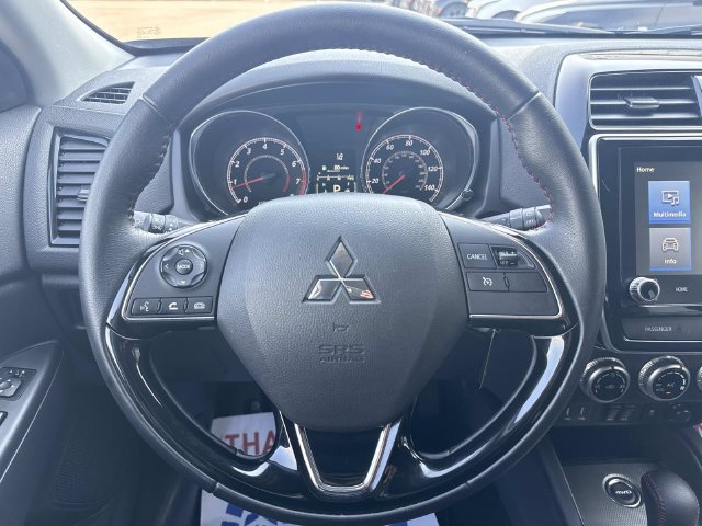 Used 2026 Mitsubishi Outlander Sport ES AWD/4WD image 32