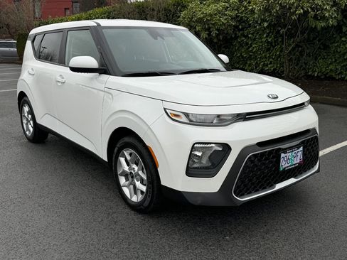 Used 2020 Kia Soul S image 6