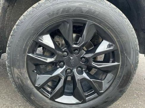 Used 2019 Chevrolet Silverado 1500 LT w/ All Star Edition image 14