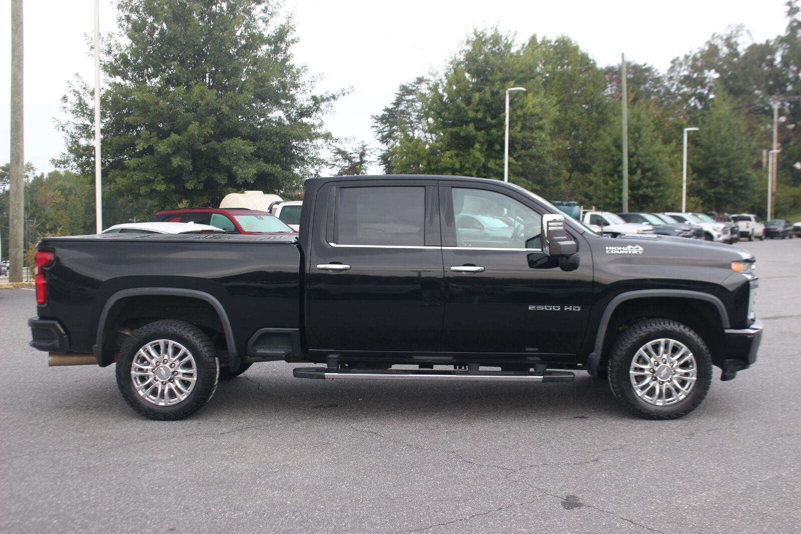 Used 2020 Chevrolet Silverado 2500 High Country AWD/4WD image 8