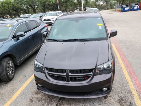 Used 2019 Dodge Grand Caravan GT FWD image 10