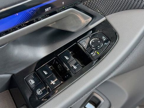 New 2026 BMW 540i xDrive w/ Executive Package image 22