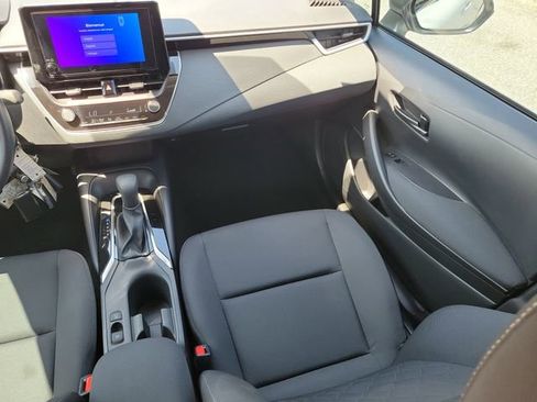 Used 2026 Toyota Corolla LE FWD image 14