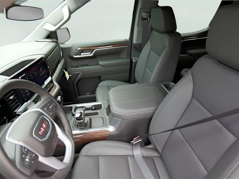 New 2026 GMC Sierra 1500 Elevation w/ Elevation Premium Package image 7