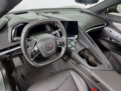 Certified 2022 Chevrolet Corvette Stingray Preferred Cpe RWD image 24