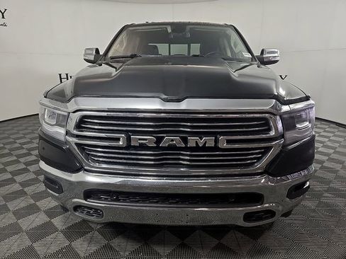 Used 2019 RAM 1500 Laramie AWD/4WD image 3