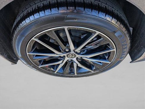 Used 2024 Toyota Camry SE image 20