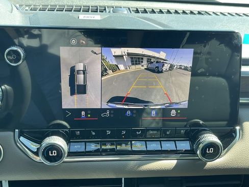 New 2026 GMC Canyon Denali AWD/4WD image 15