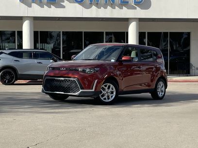 Used 2024 Kia Soul LX w/ Option Group 015