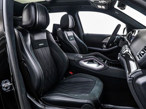 New 2026 Mercedes-Benz GLS 63 AMG 4MATIC image 7