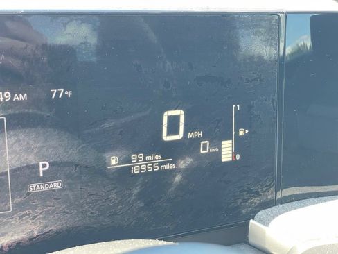 Certified 2025 Nissan Kicks SV AWD/4WD image 19