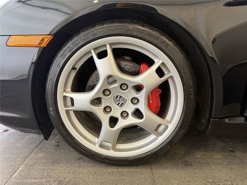 Used 2006 Porsche 911 Carrera S RWD image 10