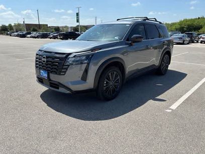 Used 2026 Nissan Pathfinder SL w/ SL Premium Package