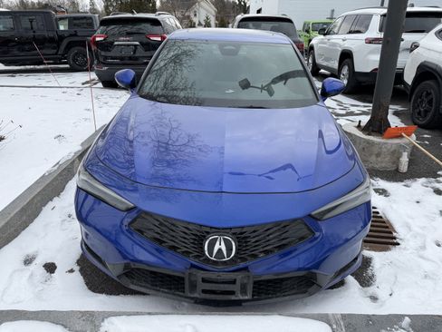 Used 2023 Acura Integra A-Spec image 3