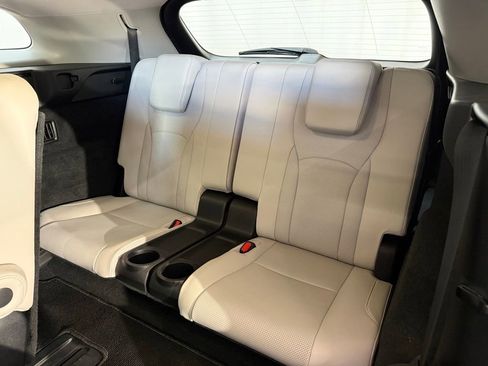 Used 2022 Lexus RX 350L FWD w/ Premium Package image 18