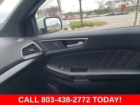 Used 2022 Ford Edge ST-Line AWD/4WD image 29