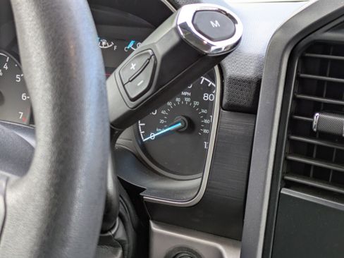 Used 2023 Ford F150 XLT image 19