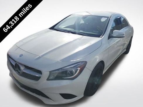 Used 2016 Mercedes-Benz CLA 250 image 2