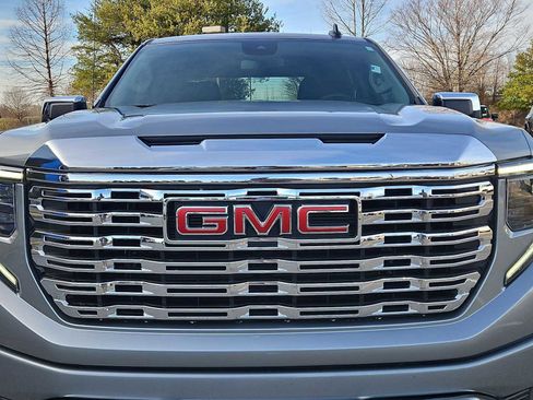 Certified 2024 GMC Sierra 1500 Pro w/ Graphite Edition image 12