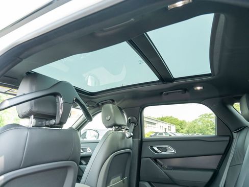 New 2026 Land Rover Range Rover Velar Dynamic SE image 21