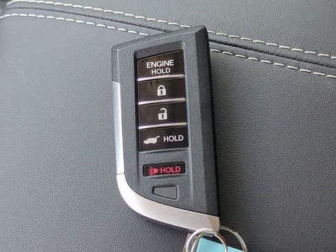 Certified 2026 Acura MDX FWD w/ Technology Package image 38