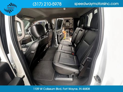 Used 2021 Ford F250 XLT w/ XLT Premium Package image 16