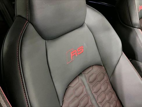 Used 2025 Audi RS 6 performance image 29