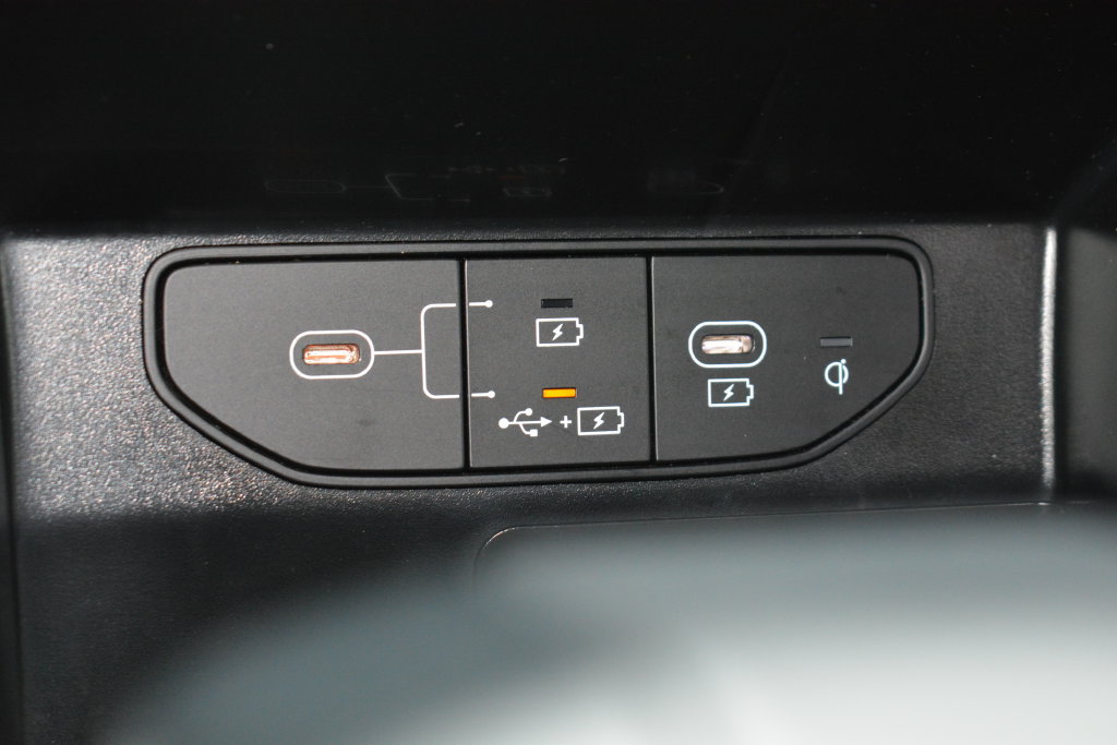 Used 2024 Kia Sorento X-Line EX AWD/4WD image 19