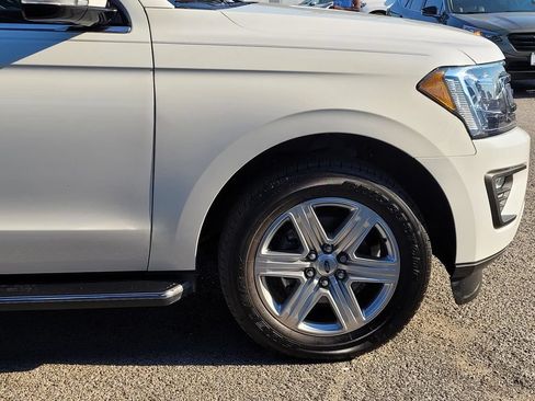 Used 2020 Ford Expedition Max XLT w/ Equipment Group 202A RWD image 8
